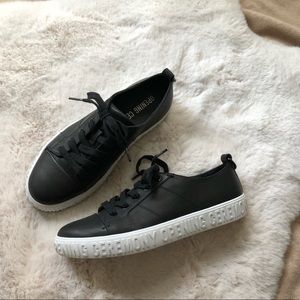 Black Leather Sneakers!